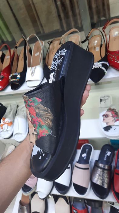 Продам, новые 41 размер