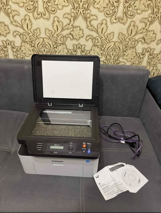 Samsung Xpress M2070 принтер / сканер / копир