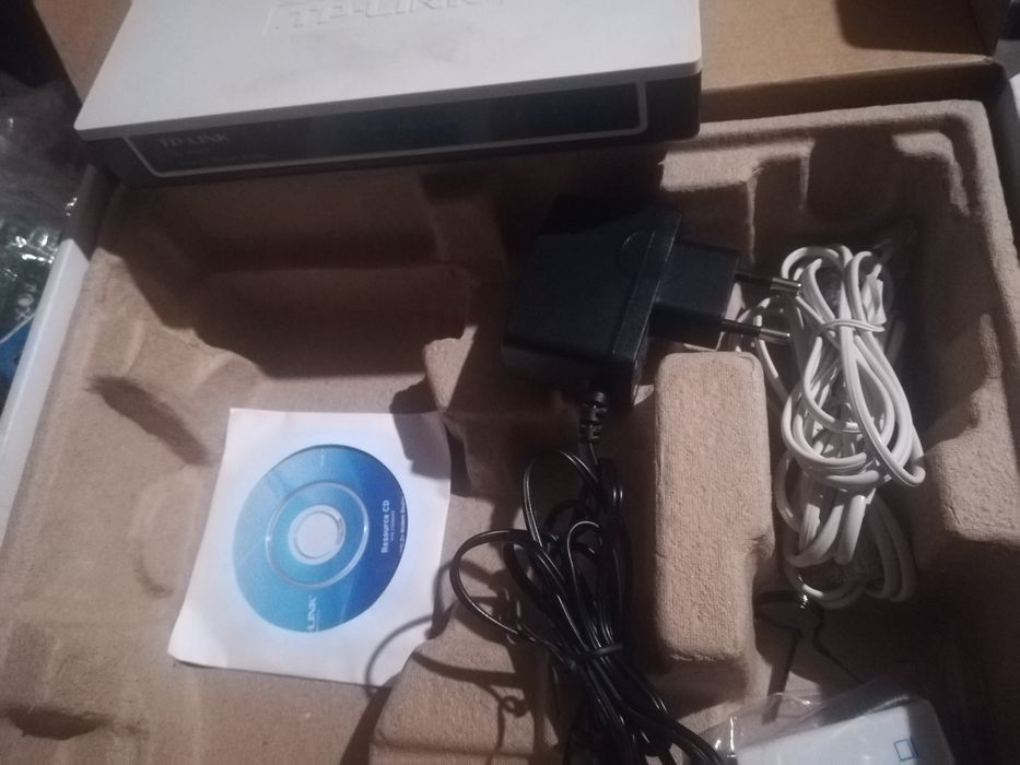 Продам модем Tp link8840