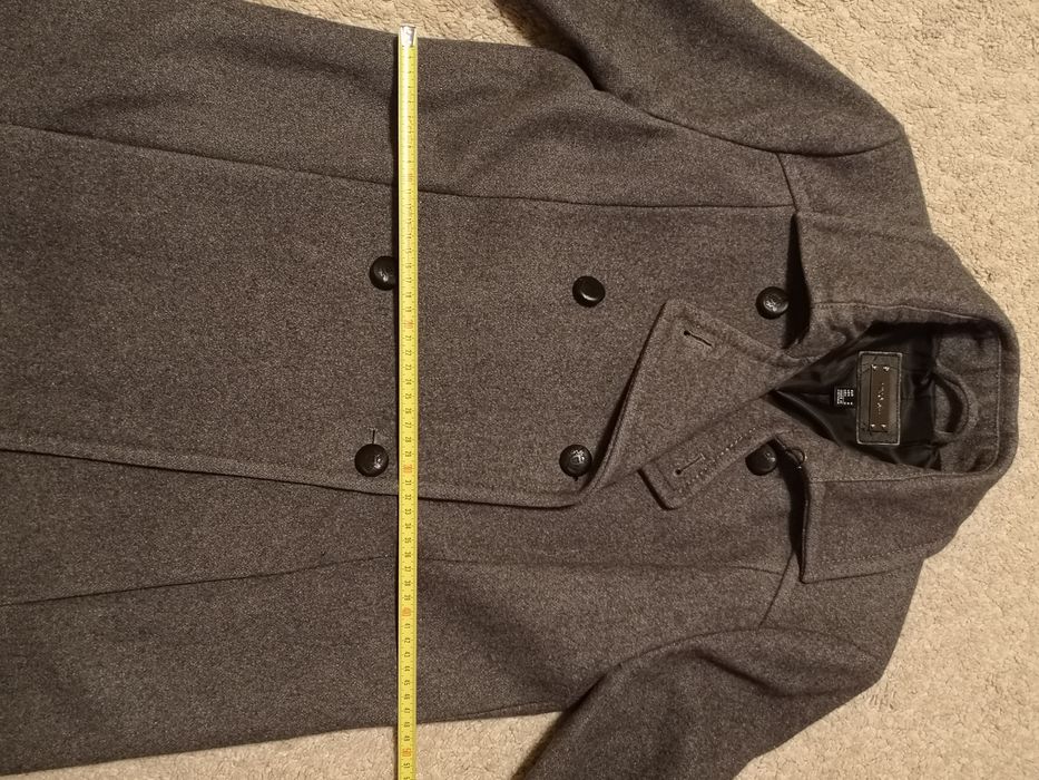 Palton Mango gri lână 62%, model drept, două rânduri nasturi, mărime M