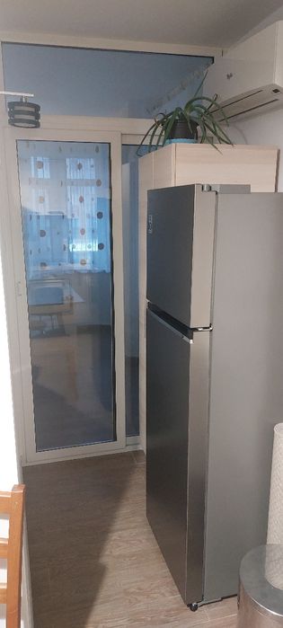 Închiriez apartament cu 3 camere A.I Cuza