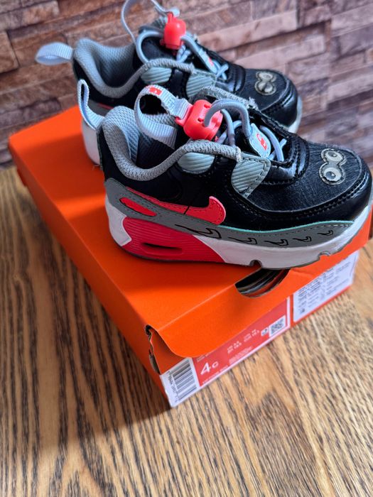 Бебешки обувки и аксесоари