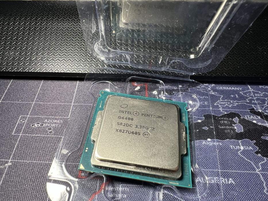 Core i3 7100 и G4400