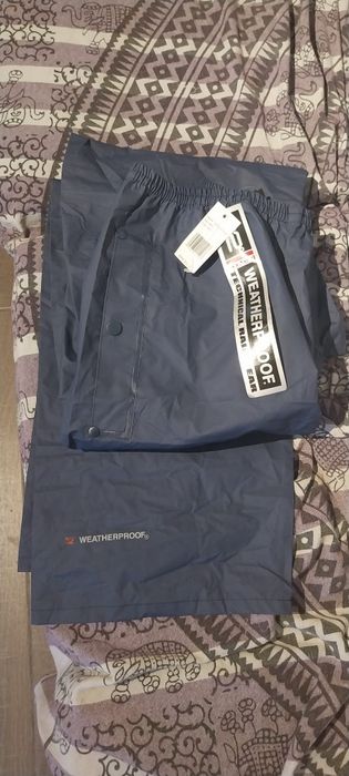 Pantalon cauciucat mărime M