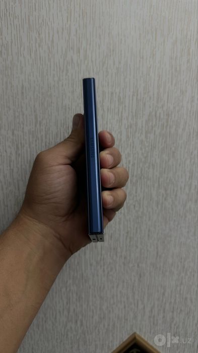 galaxy z fold 6 12/256 gb  Dual sim Vietnam