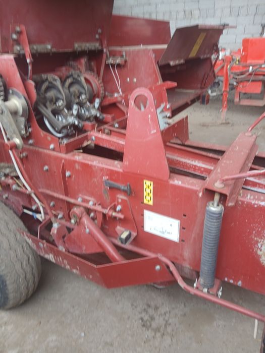 Пресс  подборшик  тукан