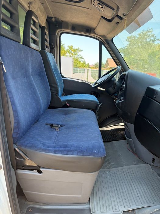 Duba Iveco Daily 2.3 Cub - 5 m - se conduce cu B