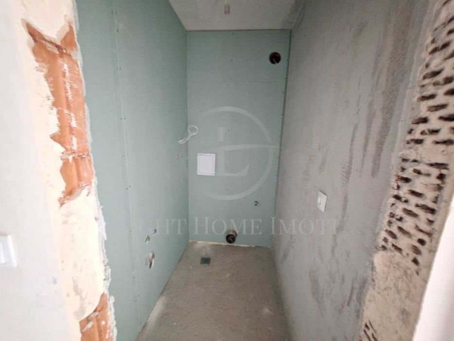 Продава се Тристаен апартамент в Пловдив, Център - 106 кв.м за 1557 €/кв.м - Снимка #10