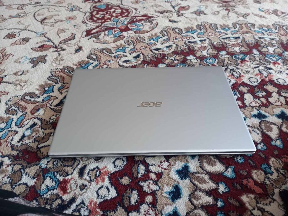 Notbuk cor i 5 xamma narsasi bor