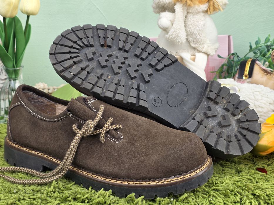 Мъжки немски обувки естествен велур N42