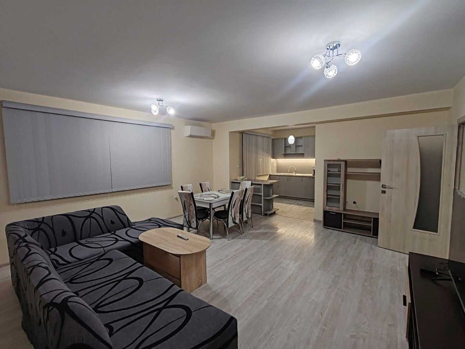 Дава се под наем Тристаен апартамент в Пловдив, Остромила - 118 кв.м за 650 € - Снимка #3