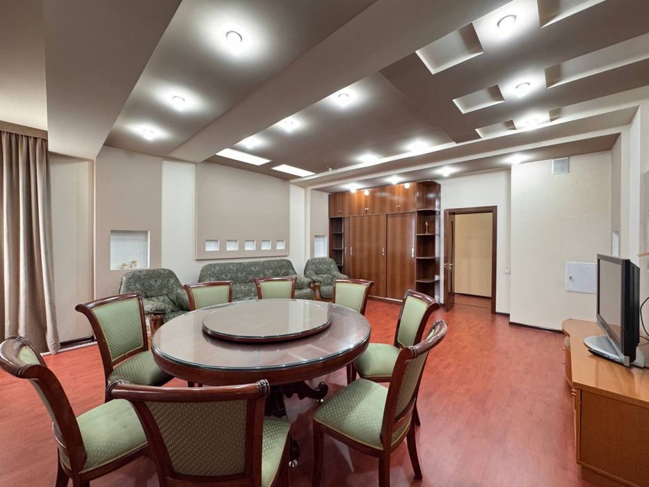 Продам Новостройка ул. Ойбек