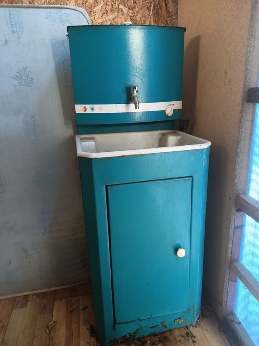 умывальник с подогревом воды