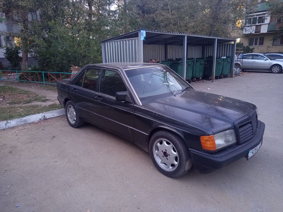 продам Мерседес 190