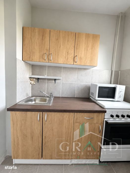 Garsoniera | Balcon inchis | Etaj intermediar | Marasti–zona Rasarit