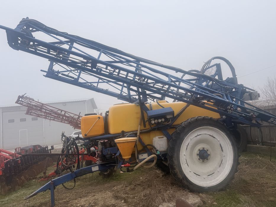 Instalatie erbicidat Hardi Commande 2800litri 24/28m