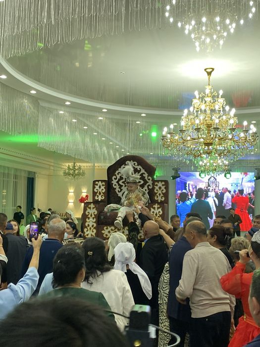 Батыр Батырлар киім