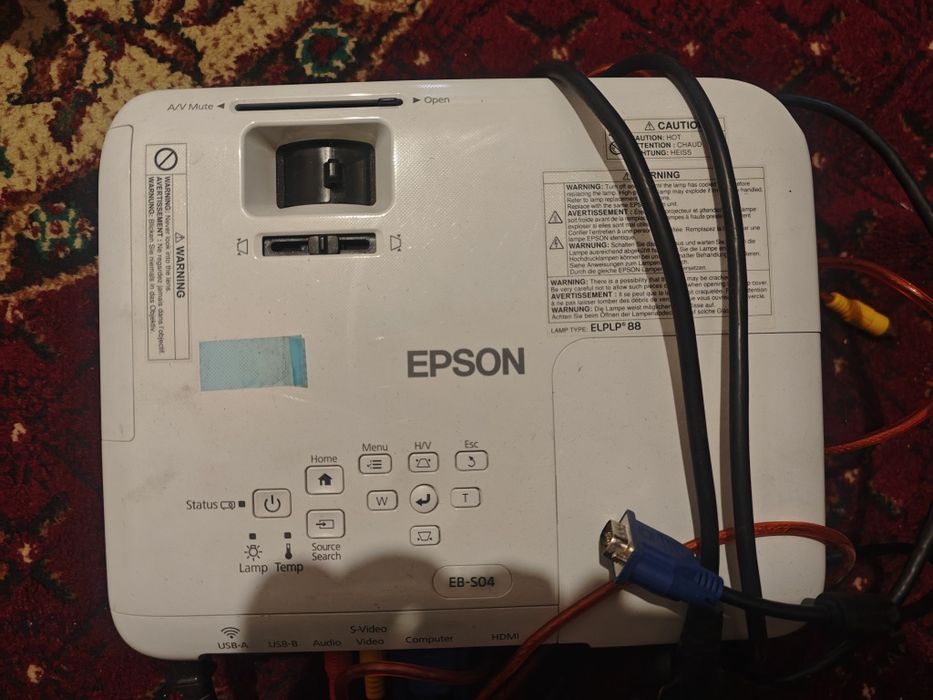 Proektor epson eb-s04