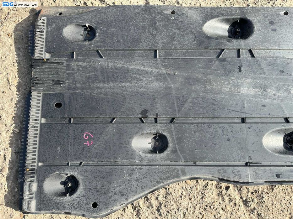 Scut Protectie Plastic Lateral Dreapta Volkswagen Golf 7 2013 - 2017 [X3020]