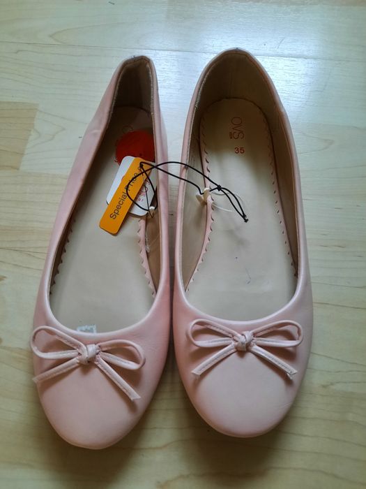 Обувки за момиче