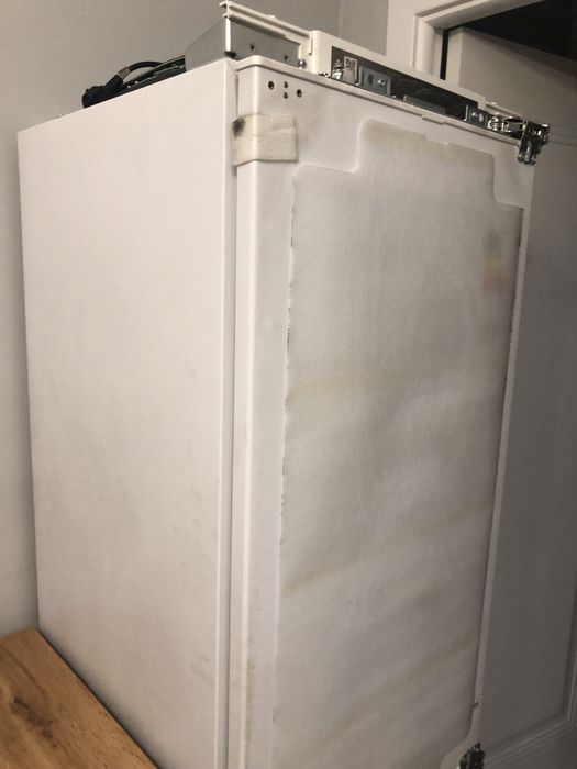 Холодильник Samsung