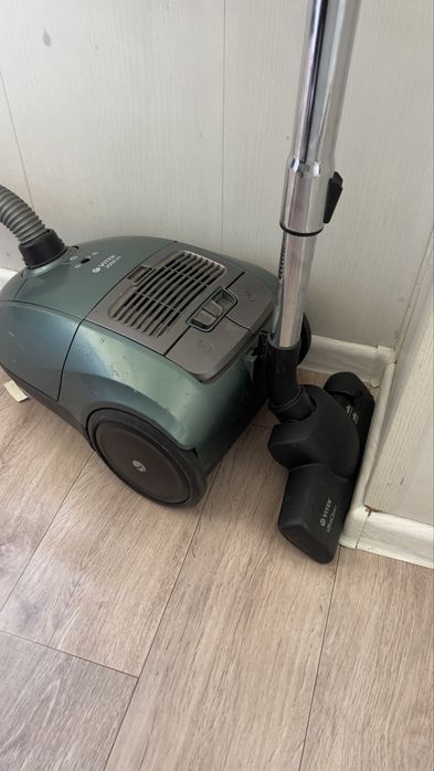 Пылесос Vitek 2000 w.