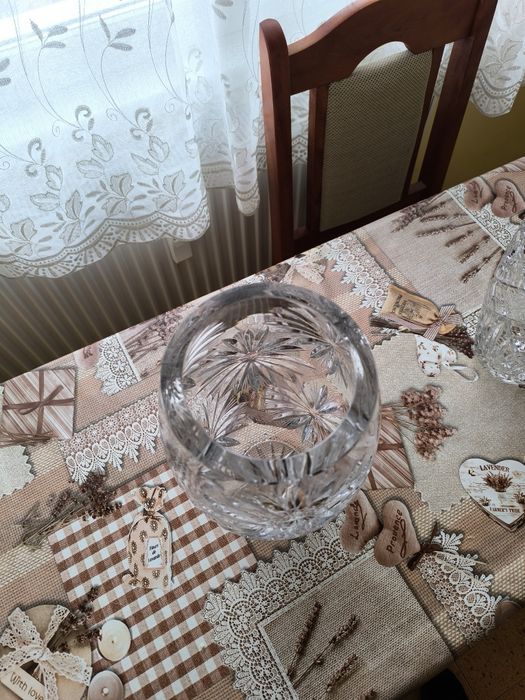 Продавам кристални вази