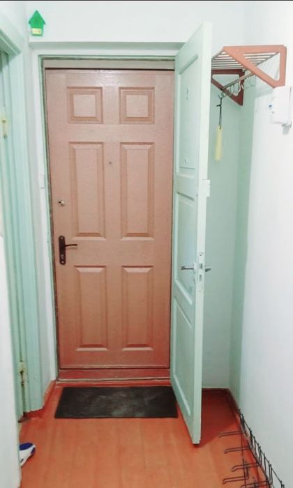 Продаётся 3х комнатная квартира г. Чирчик Троицк ориентир: MixBurger