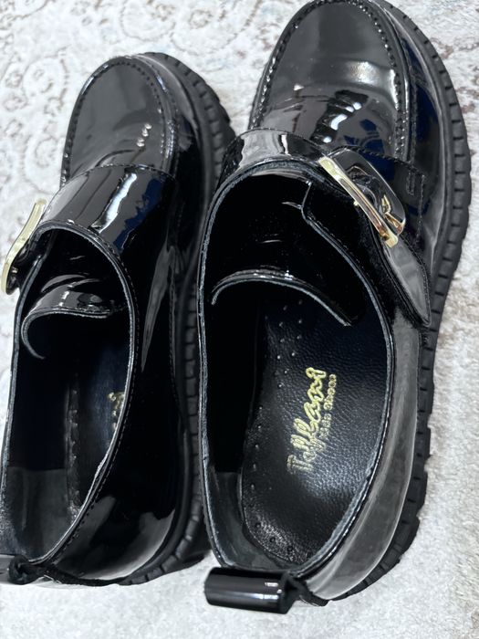 Лоферы Tiflani продам