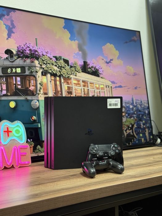 Sony PlayStation 4 Pro 1Tb, 2 геймпадa, 15 игр в подарок