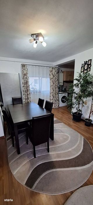 Apartament 3 camere 74 mp, etaj 3/3, BRADET
