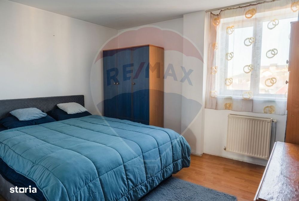 Proprietate rară – 1000 mp teren + 2 cladiri versatile