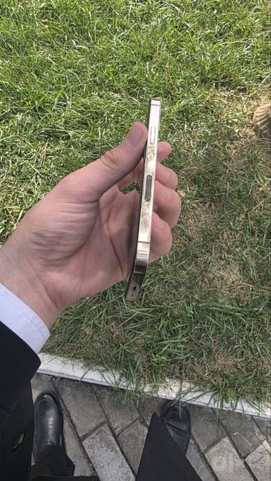 Iphone 12pro (srochni)