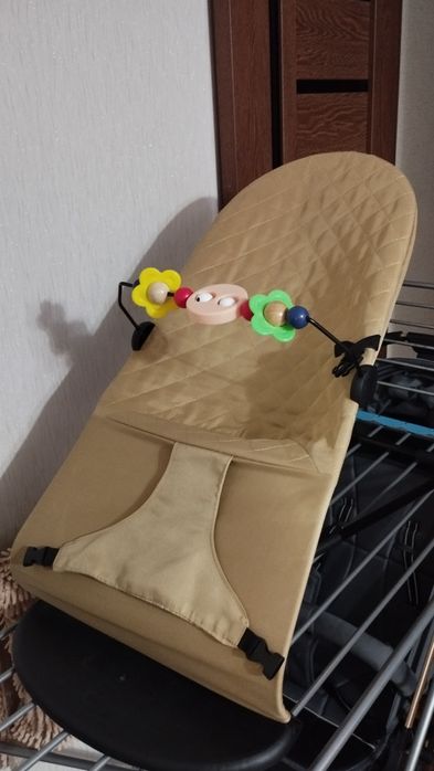 Продается шезлонг