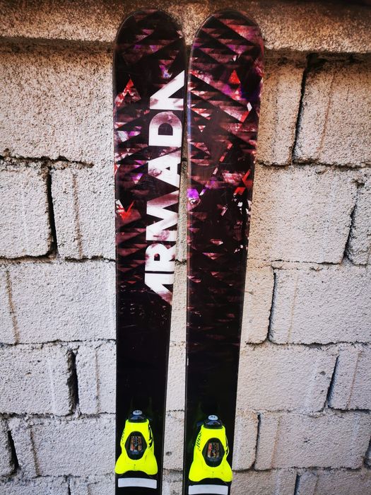 Vând schiuri Armada El Ray 178cm twintips freeride allmountain