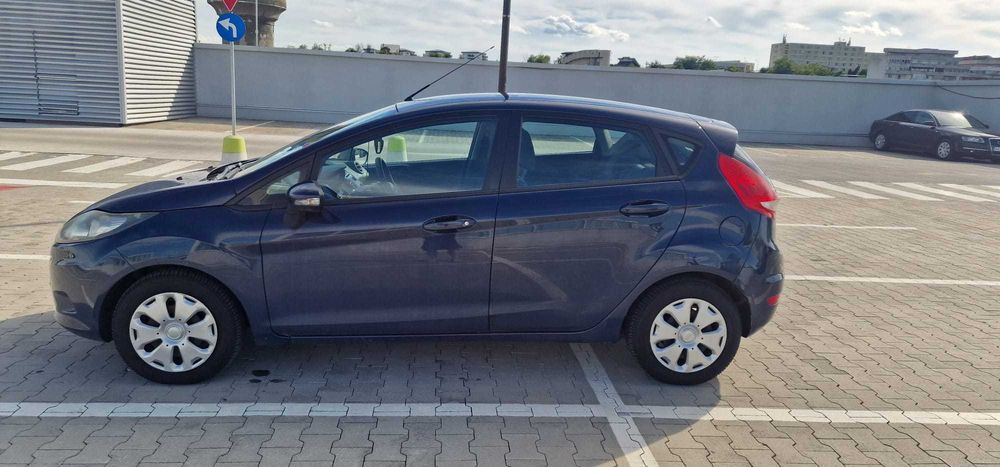FORD Fiesta 2011 — imagine 2