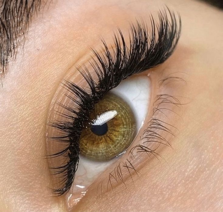 Наращивание ресниц. Ламинирование бровей-ресниц. Архитектура бровей.