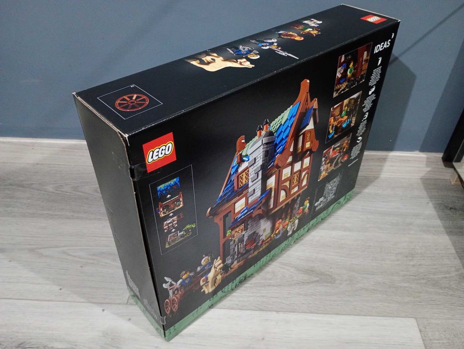 Lego Ideas - Medieval Blacksmith 21325