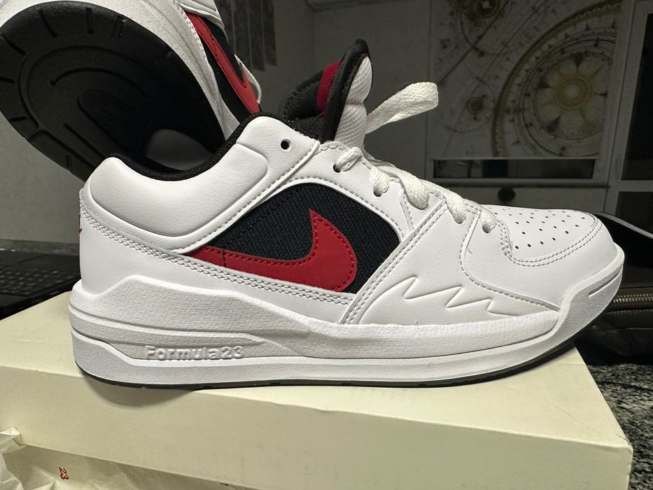 Nike Jordan Stadium 90