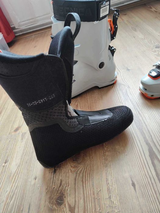 Clapari Tura Tecnica Zero G Tour W