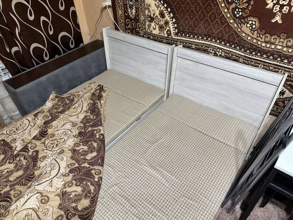 Продам две кровати 200х80