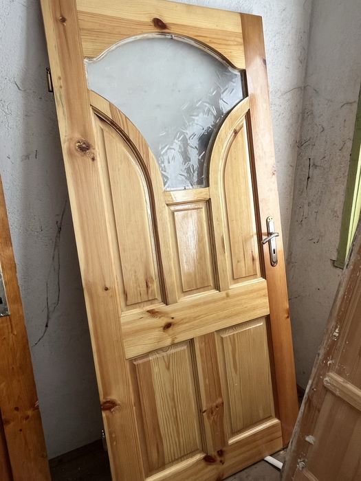 Дървени врати