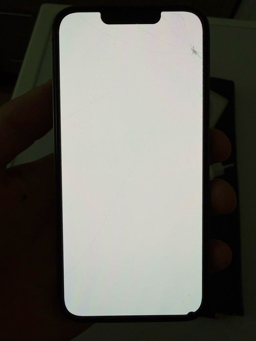 Продам Iphone 13 pro