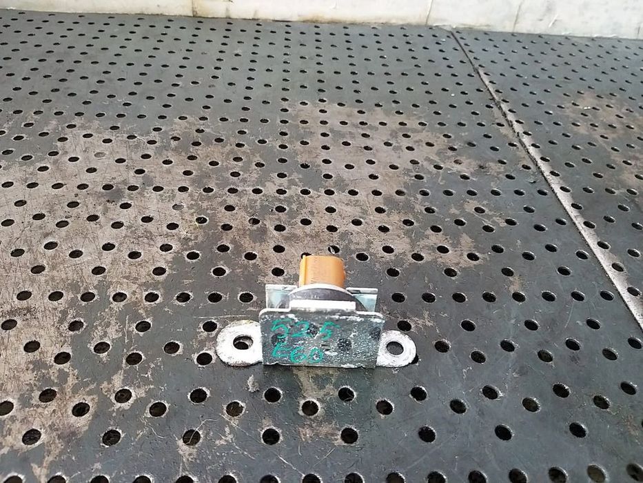 Senzor accelerator bmw seria 5 e60 6752866