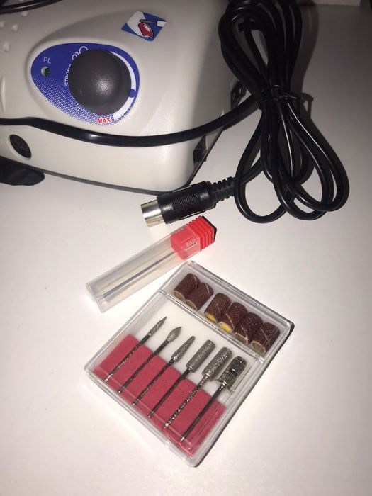 Аппарат для обработки ногтей