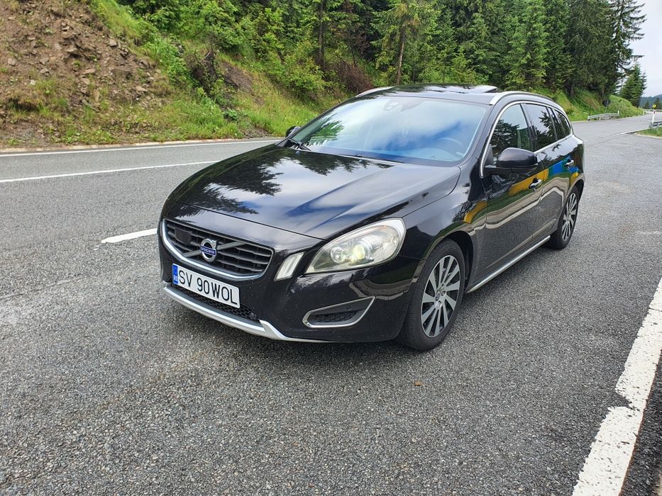 VOLVO V60 2011 — imagine 3