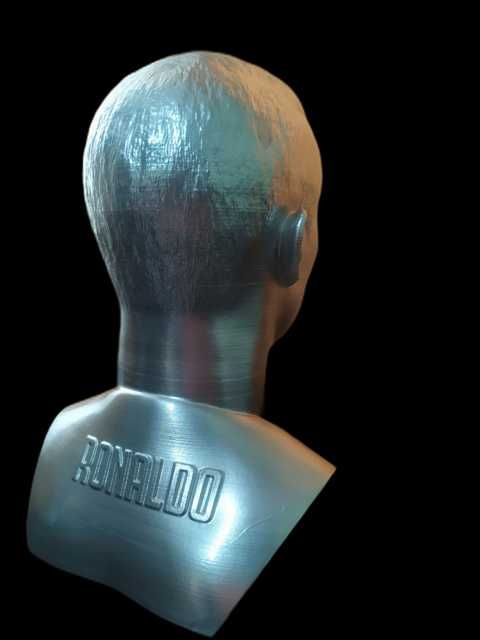 РАЗПРОДАЖБА-50% Статуетка на Кристиано Роналдо (Cristiano Ronaldo)