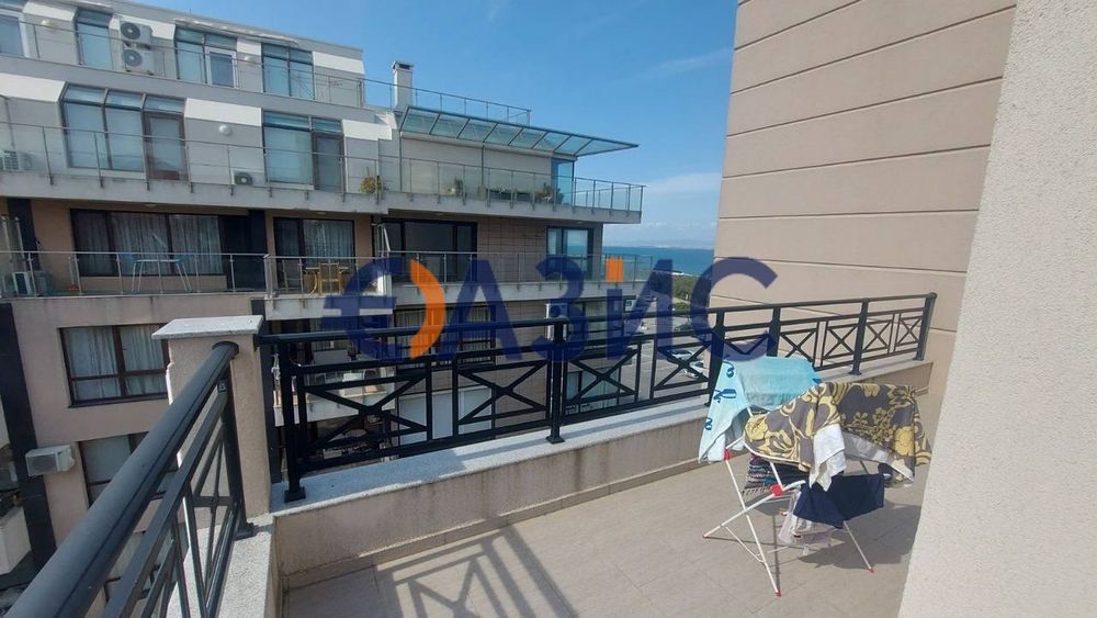 Продава се Тристаен апартамент в Поморие - 96 кв.м за 967 €/кв.м - Снимка #14