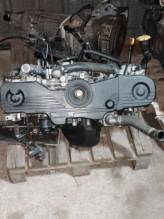 Двигатель  Ei203 на Subaru Forester  .