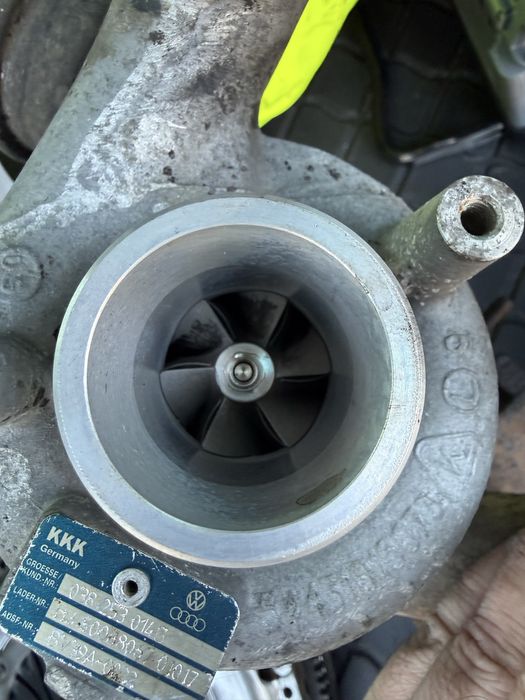 Dezmembrez VW Touran 1.9 TDI BKC